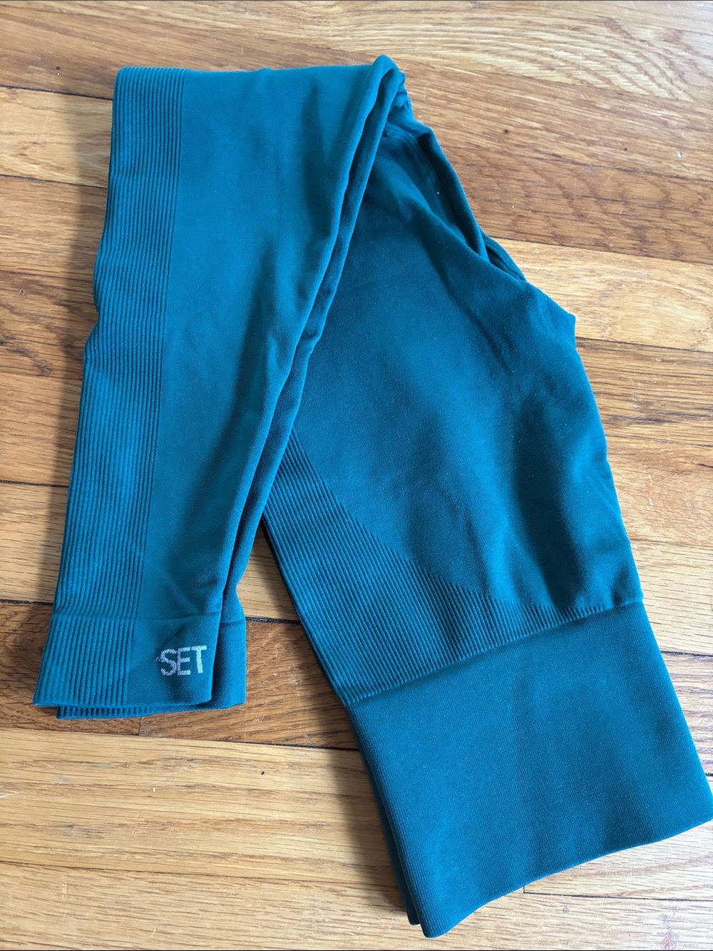 SET Active SculptFlex Leggings Medium Grey Mid Rise Ankle 7/8 Compression Logo